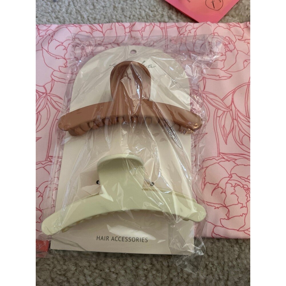 Ettika hair claw clips
